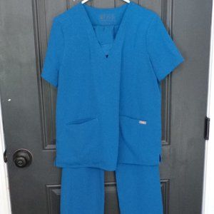 FIGS scrubs set - Royal Blue
